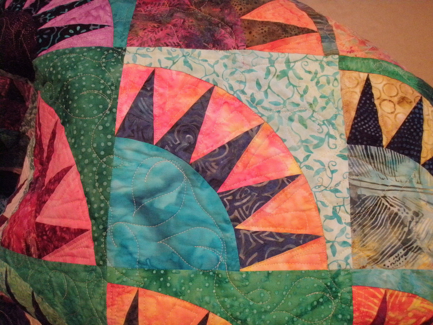 King or Queen Size Batik Quilt New York Beauty 100 x 104 inches