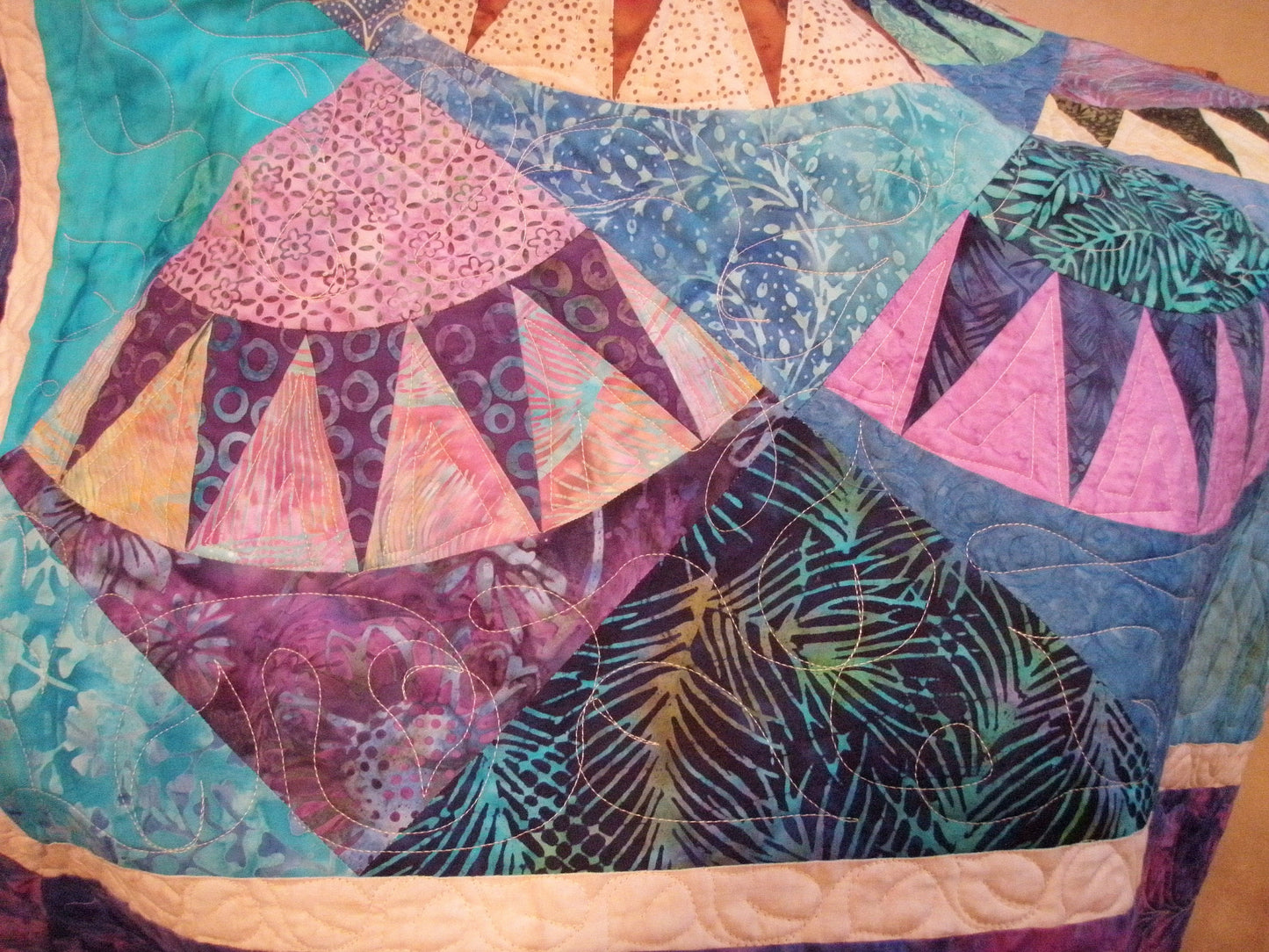 King or Queen Size Batik Quilt New York Beauty 100 x 104 inches