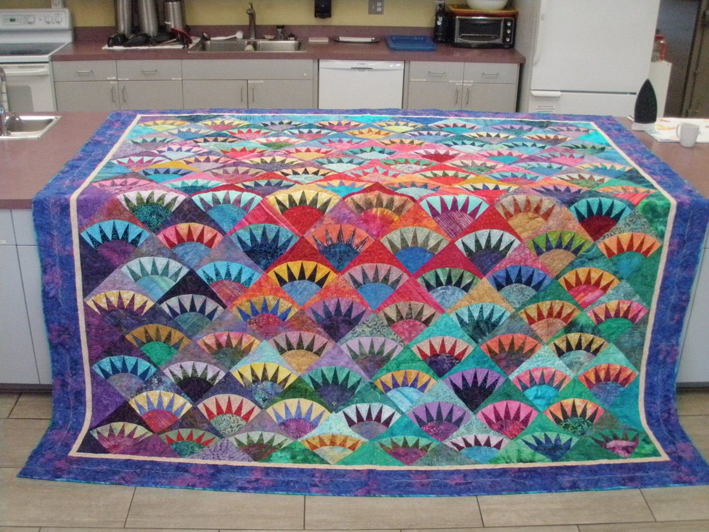 King or Queen Size Batik Quilt New York Beauty 100 x 104 inches