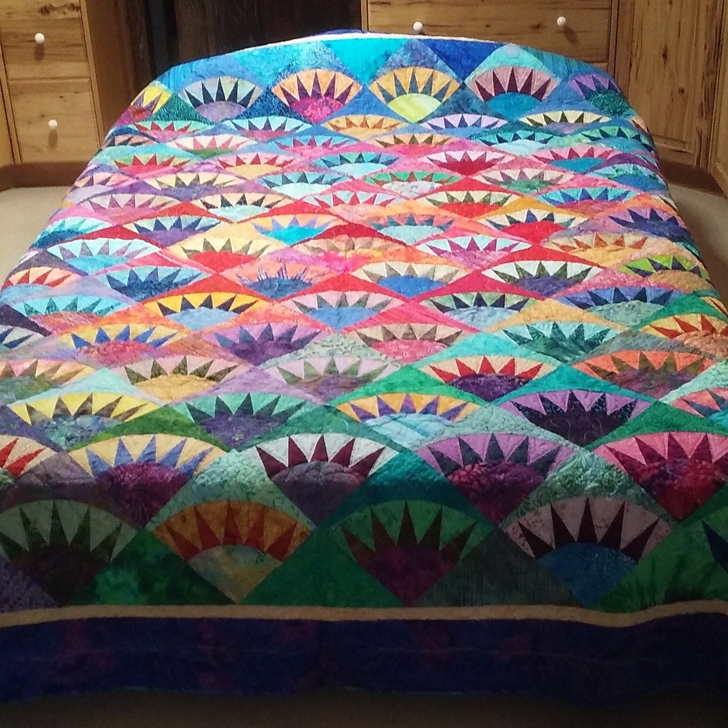 King or Queen Size Batik Quilt New York Beauty 100 x 104 inches
