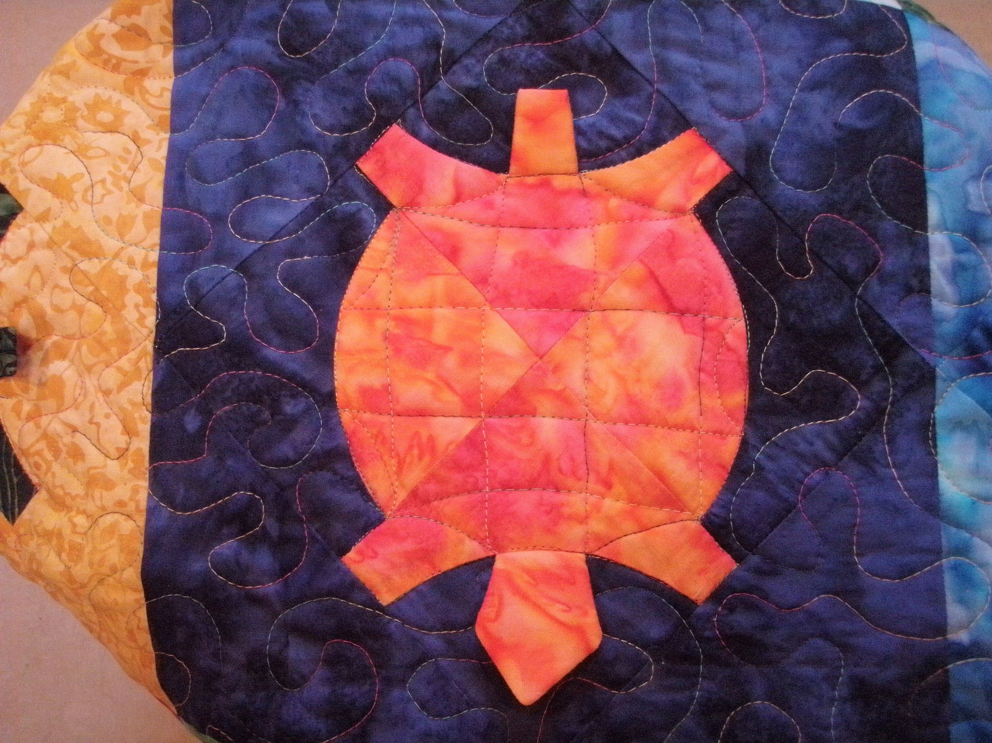 Heirloom Quilt Batik Toddler Baby Bright Turtle Dance 42 x 52