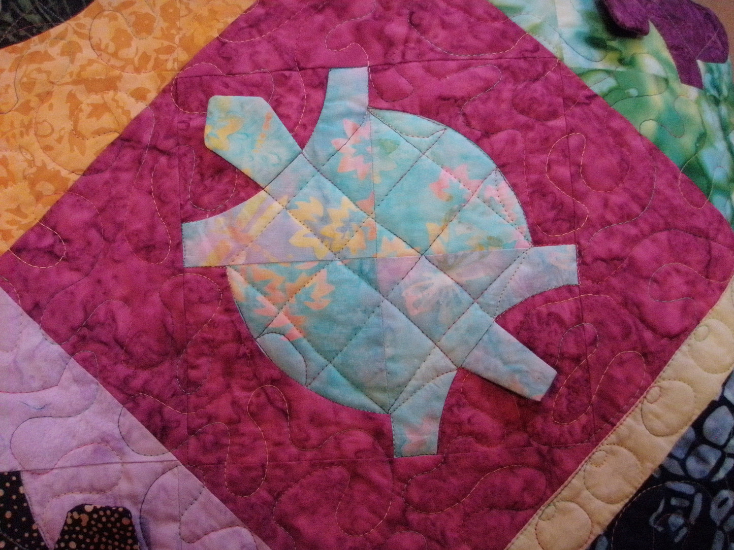 Heirloom Quilt Batik Toddler Baby Bright Turtle Dance 42 x 52
